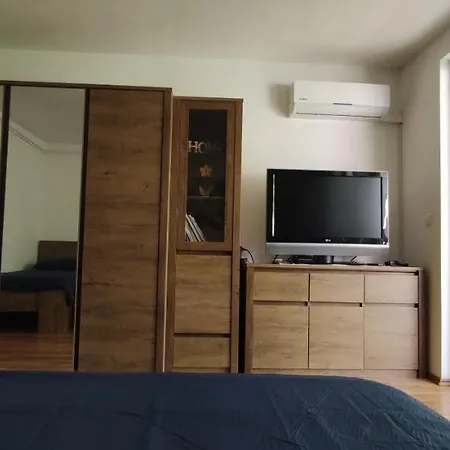 Apartma Dessa Appartement *