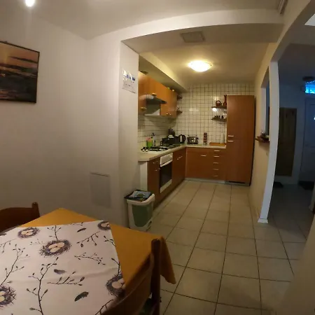 Apartma Dessa בפורטורוז