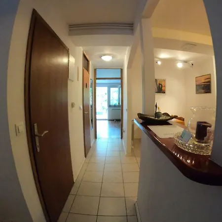 Apartma Dessa * בפורטורוז