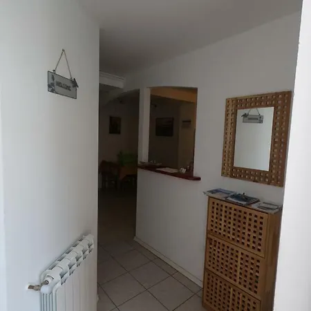 Apartma Dessa בפורטורוז