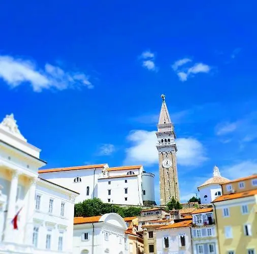 アパート Apartma Dessa ポルトローシュ