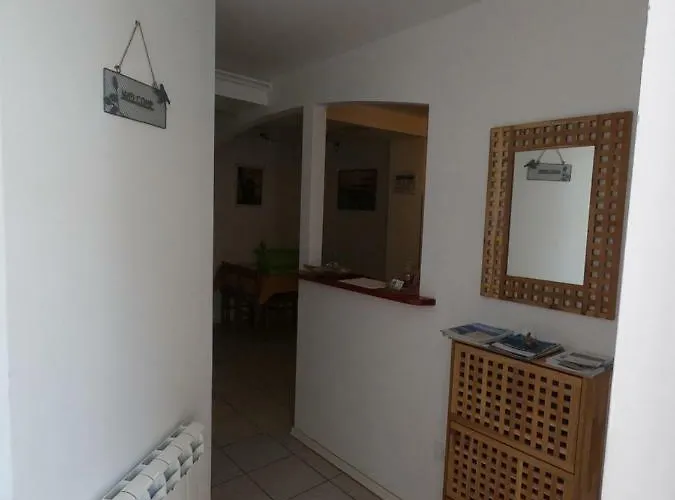 Apartma Dessa 포르토로즈